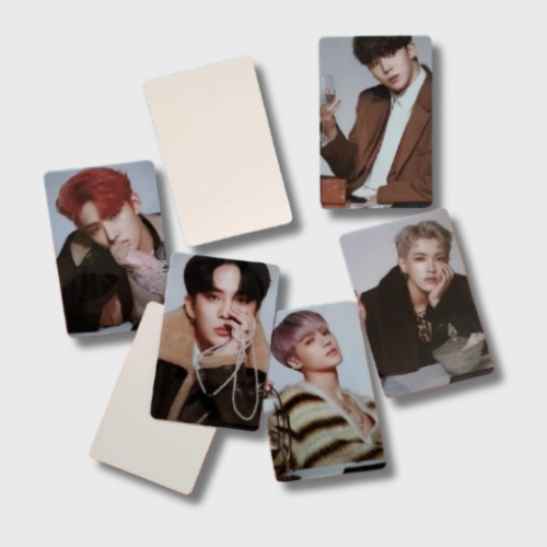 Set of 10 ATEEZ photocards