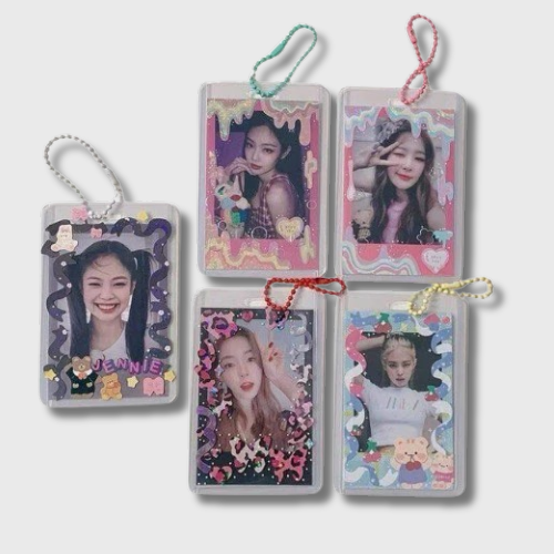 Set of plastic photocard protectors