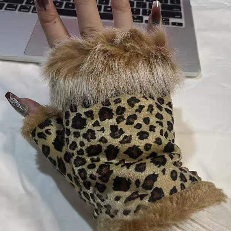 Korean Style Leopard Mittens