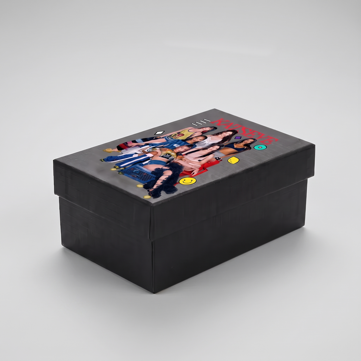 KATSEYE Gift Box With Photocards